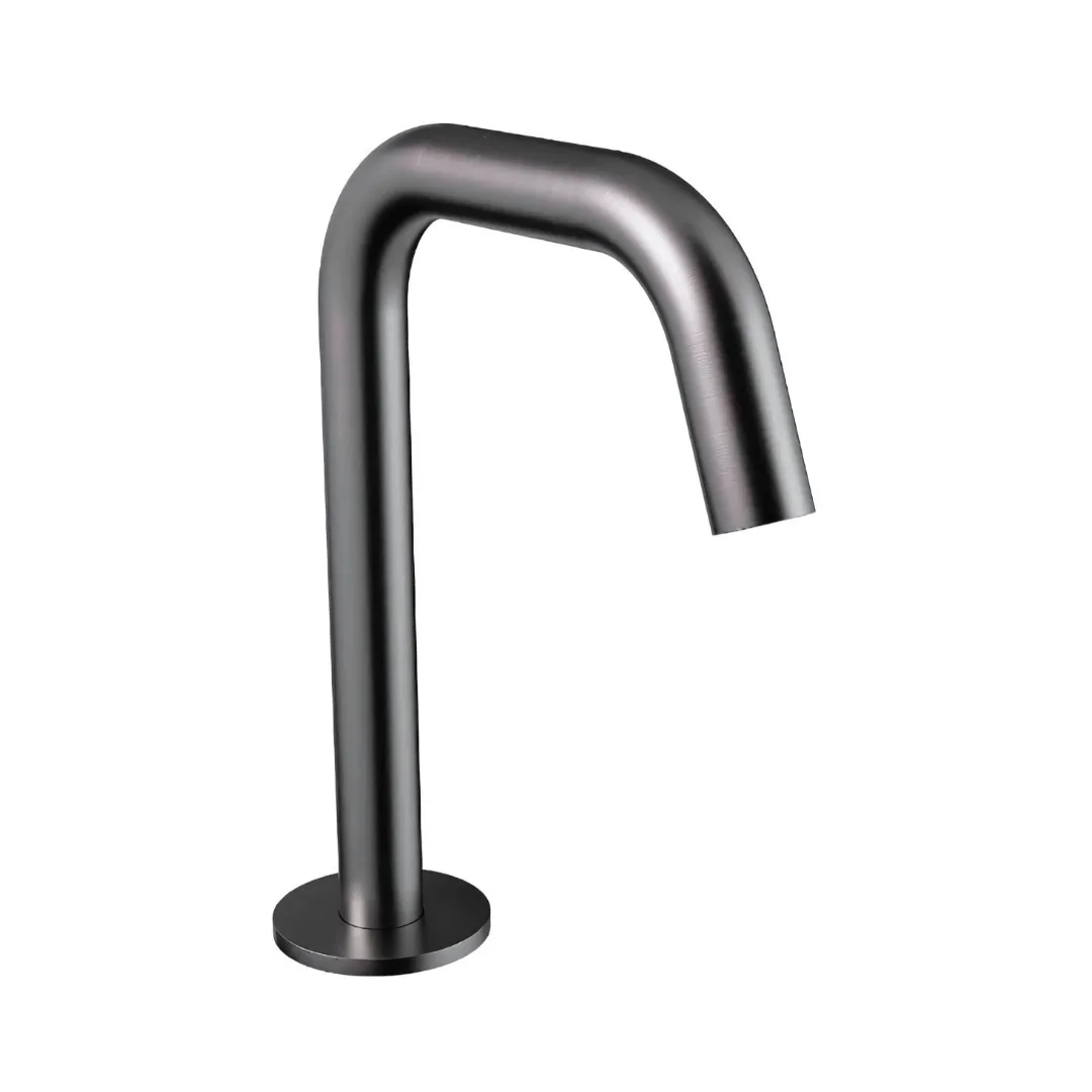 Bica De Bancada Para Banheiro Brushed Nickel 225 mm Doka Quantum